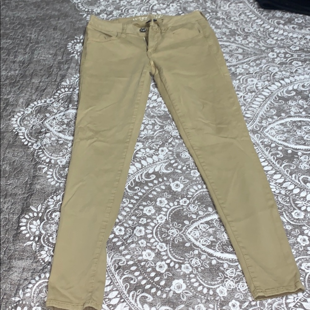 American Eagle Jegging Tan Jeans